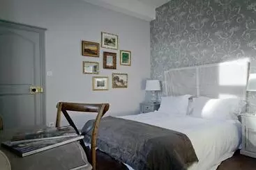 تختخواب و صبحانه Maison 76