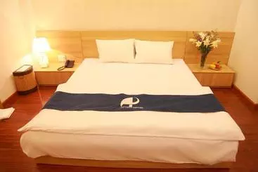 ホテル Little Nha Trang
