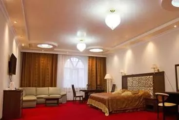 Hotel Rauan