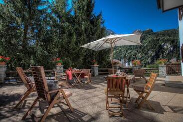 B&b Residence Checrouit