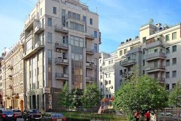 Hotelli Apartments Esperans