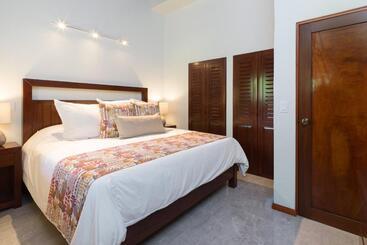 آپارتمانهای توریستها Casa Woodbine Private House On Tamarindo Beach