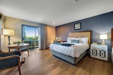 فندق Bodega Coast Inn And Suites