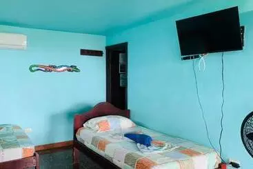 Hotelli Cabinas Mar Y Cielo