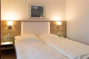 Otel Gammelby