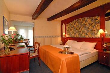 Landhotel Repetal