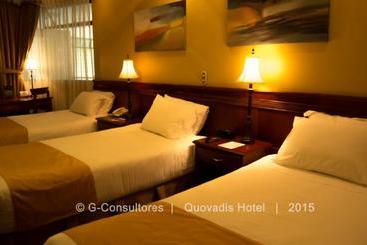 Отель Quo Vadis