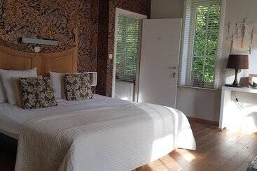 酒店 Au Nom De Dieu