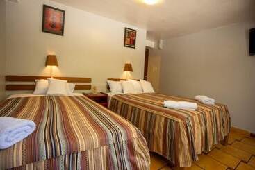 Hotel Hostal La Payacha