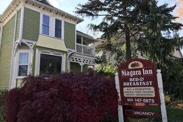 Hotel Niagara Inn Bed & Breakfast