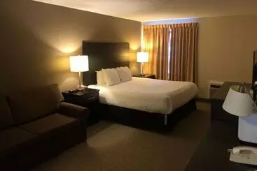 Hotel Ramada By Wyndham Lindsay