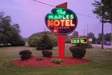 Maples Motel