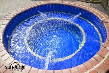 בית מלון כפרי Hostal San Jorge