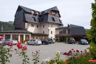 Hotel Cosmos