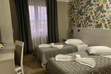 فندق Grand Master