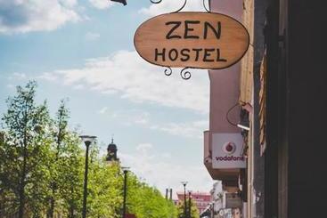 Zen Hostel