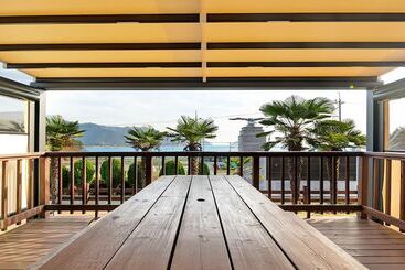 דירה Pension Manoa