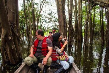 تختخواب و صبحانه Hostel Casa De Las Palmas Tours