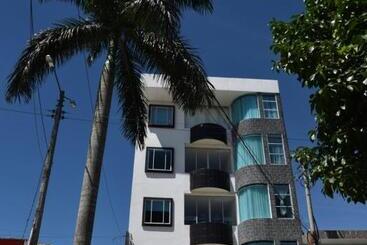 هتل Confort Ariari