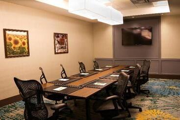 Отель Hilton Garden Inn Arvada Denver, Co