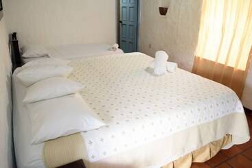 هتل Campestre El Santuario