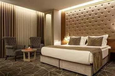 Hotell Laleh Park