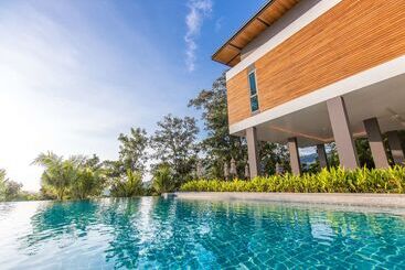 فندق Wyndham Grand Phuket Kalim Bay