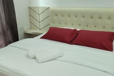 Отель Captain's Cabin Resort