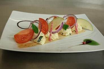 هاستل Friendly Auberge