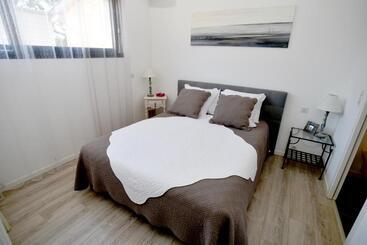 住宿加早餐  Chambres A Bord O