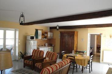 민박 Ferme De La Poterie