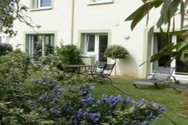 Bed and Breakfast Chambres D'hotes La Raspeliere