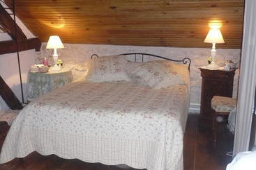 مبيت وإفطار La Petite Ferme