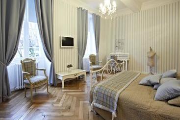 مبيت وإفطار Maison D Hôtes Les Jardins De Mazamet