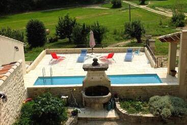 צימר Les ânes De Forcalquier