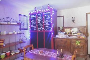 בית מלון כפרי Gite Auberge Les Cascades