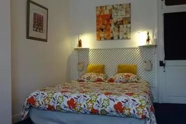 Bed and Breakfast Chambres D Hôtes Les Capucins