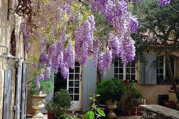 צימר Chambres D Hôtes Saintsauveur