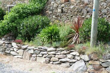 민박 Chambres D'hotes Losten Ar Gogues