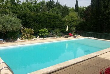 مبيت وإفطار La Combe Joseph