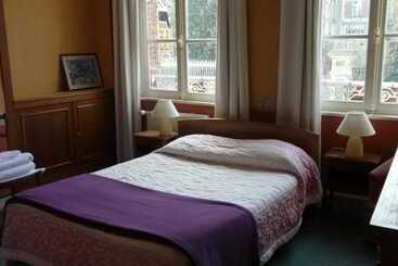 בית מלון כפרי Henri Iv