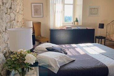 Aamiaismajoitus (B&B) Villa Tourelle