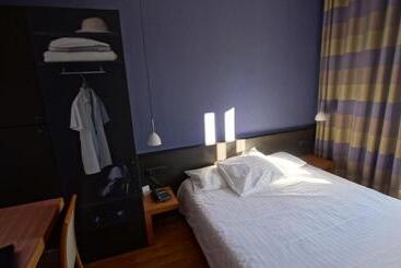 ホテル Hôtel De Charme L'orée Du Parc