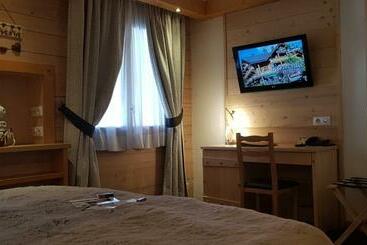 ホテル Hôtel Restaurant Les Sapins Wellness & Gourmet