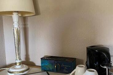 Hotelli La Villa Hôtel Restaurant