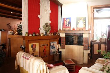 ホテル Au Cheval Blanc