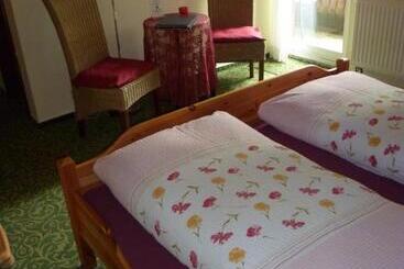 Bed and Breakfast Gesundheitshotel Haus Sonnenstein