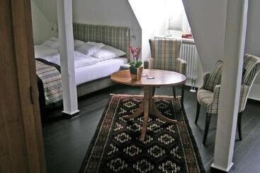 Hotelli & Café Kleinergrünauer