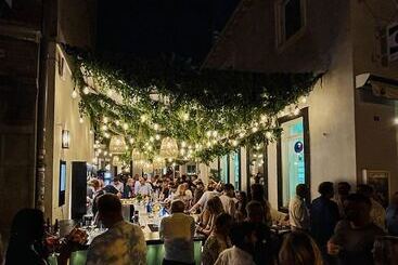 Hotelli Fuchs Life Style Mit Night Life