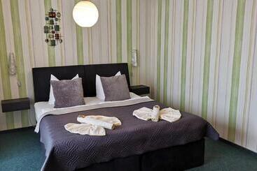 ホテル Gäste Und Seminarhaus Uckerwelle